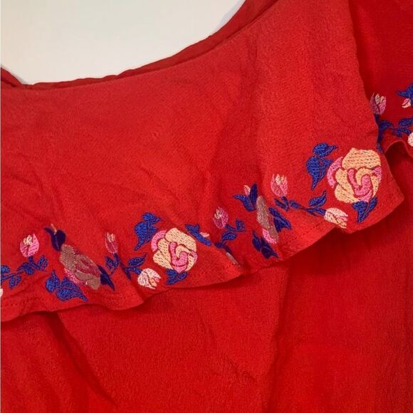 Lulus small‎ Alpina Coral Embroidered One Shoulder Dress - Picture 3 of 5